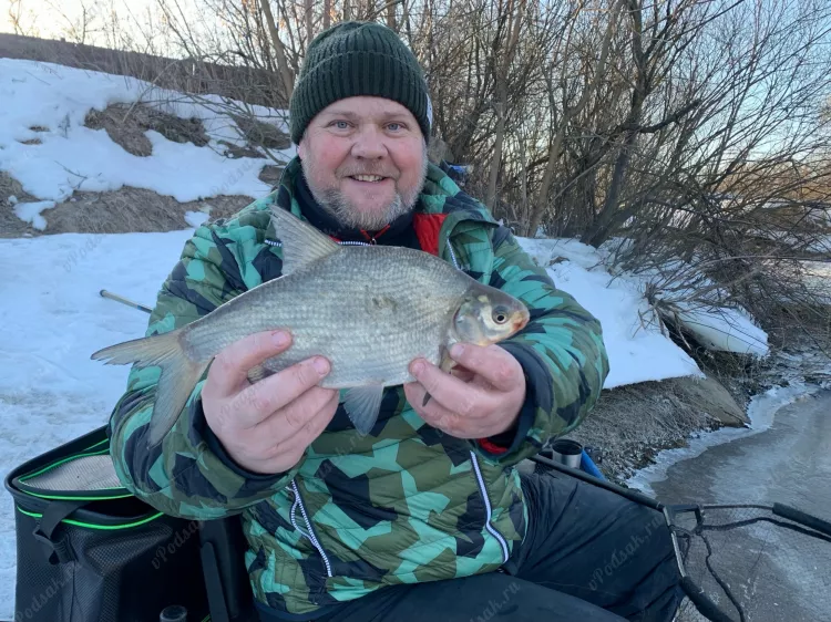 Рыбалка в Брянске на реке Снежеть